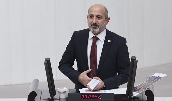 CHP'li Öztunç: Erdoğan Memleketi Azıcık Seviyorsa Konuşmasın, Sussun
