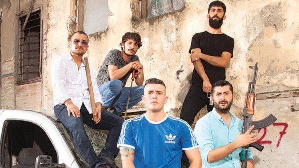 Adana'da Dürümcüyü Keleşle Taradılar!