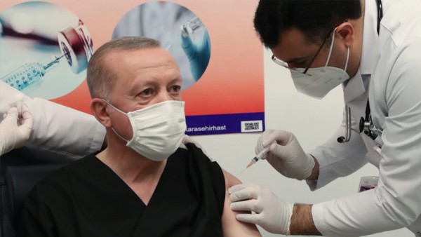 Erdoğan: Ben (BioNTech Aşısı) Oldum, Antikor da Oluştu, Tavsiye Ederim