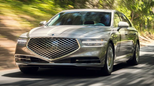 Hyundai Grubu'nun Premium Markası Genesis, Avrupa'da Satışa Sunuluyor
