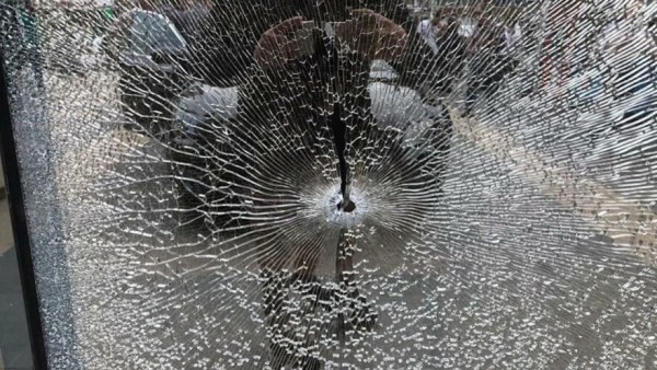 İYİ Partili Yomra Belediye Başkanı Silahlı Saldırıya Uğradı