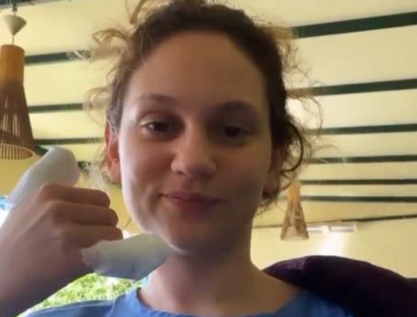 Köpek Kavgasında Arada Kalan Farah Zeynep Abdullah Hastanelik Oldu