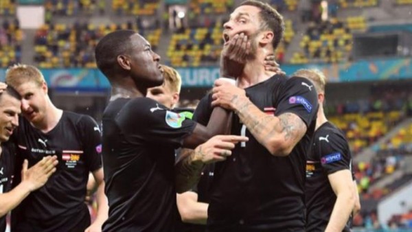 Attığı Gol Sonrası Irkçı Küfürler Eden Avusturyalı Futbolcuya Soruşturma Açıldı