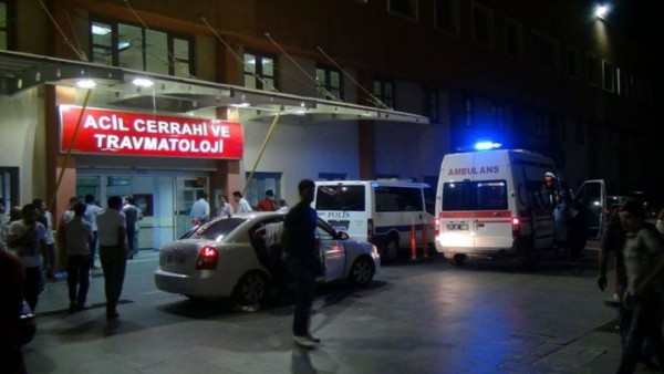 Diyarbakır'da Bir İşçi Harç Karma Makinesine Düşerek Hayatını Kaybetti