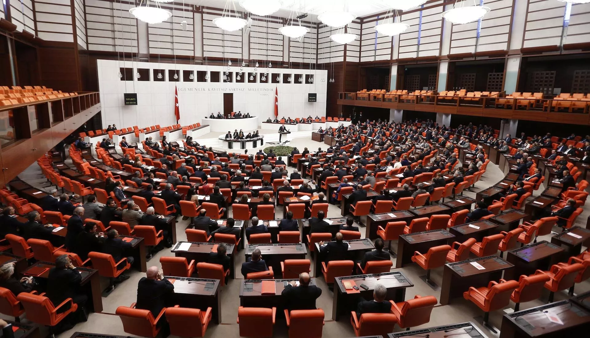 İnfaz Yasası'nda Gece Yarısı Değişikliği