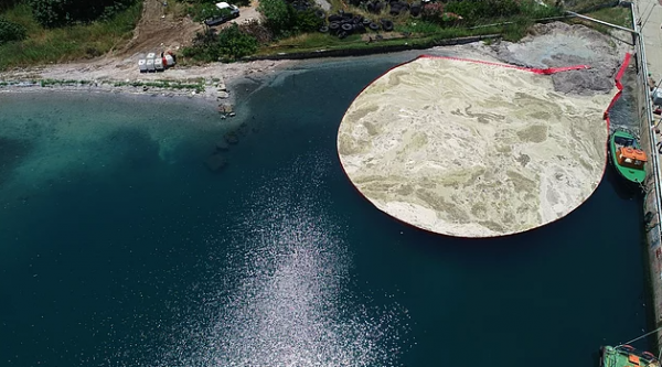 Marmara Denizi'nden 4 Bin 202 Metreküp Müsilaj Temizlendi