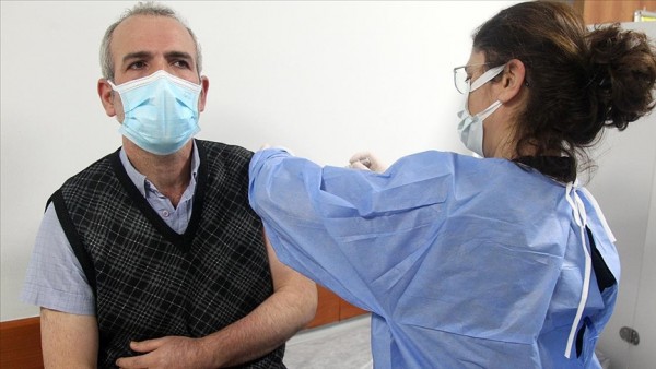 Bir Haftada 7 Milyonu Aşkın Kişi Aşılandı