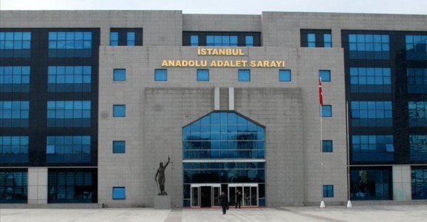 Sahte Polis Kimliğiyle Adliyeye Girmeye Çalışan Kişi Serbest Bırakıldı