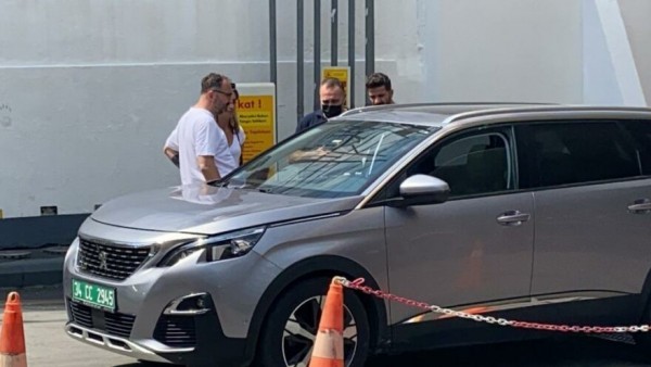 Fransız Büyükelçisi Yardımcısı İstanbul'da Soyuldu