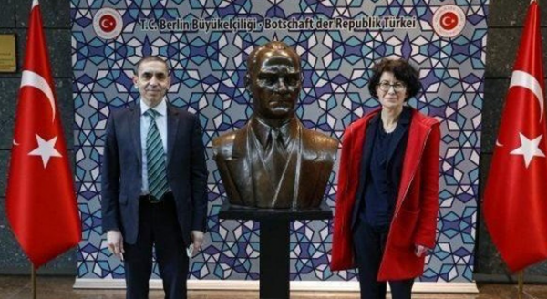 Uğur Şahin ve Özlem Türeci'ye Asturias Prensesi Ödülü