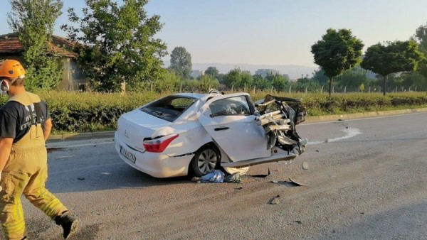 Bursa'da Feci Kaza: 3 Ölü