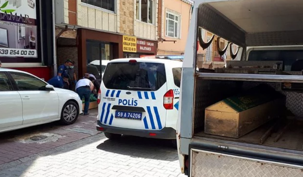 13 Yaşındaki Çocuk Üvey Annesini Önce Dövdü Sonra Öldürdü