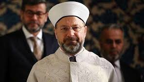 Erbaş İftiharla Sundu: Şehirlerarası Otobüslere ‘Namaz’ Ayarı Geliyor