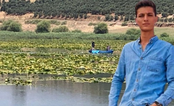 Gölde Alabora Olan Kayık 18 Yaşında Bir Gencin Hayatına Mâl Oldu