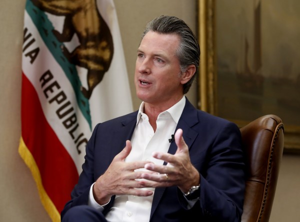 California Eyaleti Seçimleri Halkın Topladığı İmzalarla Yenileniyor