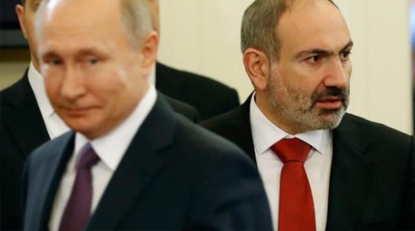 Paşinyan Rus Diktatörü Putin'le Görüşmek Üzere Moskova Yolcusu