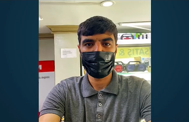 Soyduğu Dükkanda Selfie Çekince Yakalandı