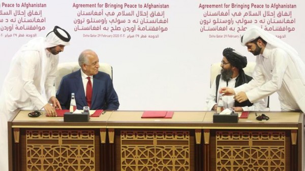 Afganistan Hükumeti ve Taliban Temsilcileri İran'da Bir Araya Geldi