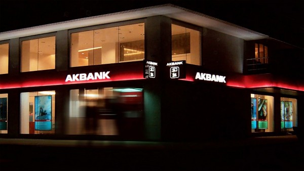 Akbank, Müşterileri Olduğunu Hatırlayınca Beklenen Açıklama Geldi!