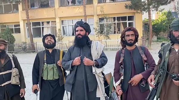 Taliban, İran ve Türkmenistan Sınır Geçişlerini Ele Geçirdi