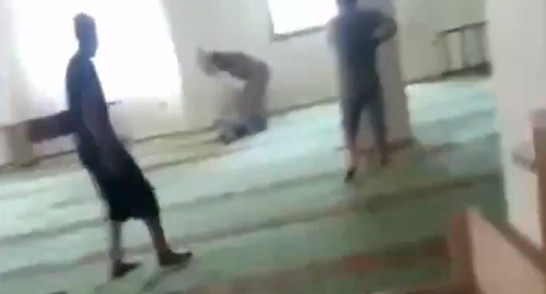 Cami İmamı Kuran Kursuna Gelen Küçücük Çocuğu Yere Fırlatıp Dövdü