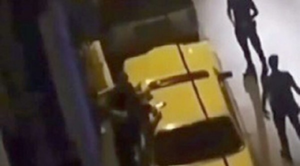 Sarhoş Koca Eşini Oğlunun Gözünün Önünde Kurşunladı