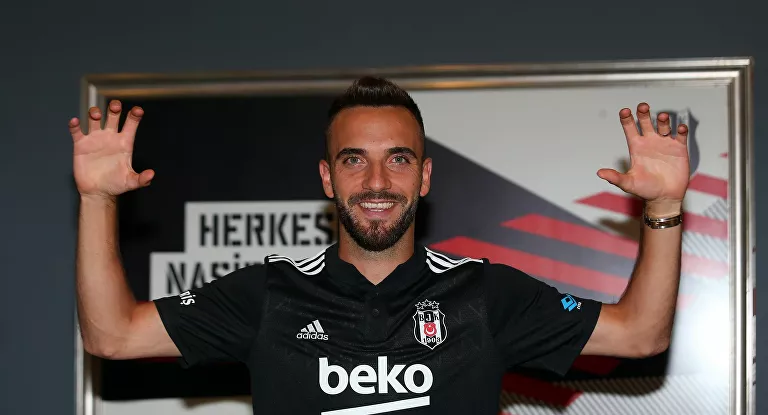 Kenan Karaman Resmen Beşiktaş'ta
