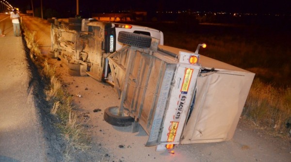 Tarım İşçilerini Taşıyan Minibüs Devrildi: 6 Yaralı