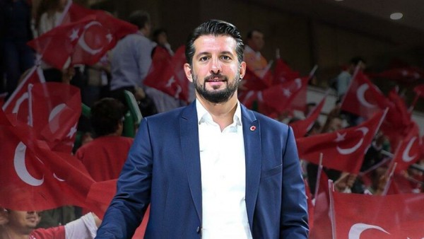 A Milli Basketbol Takımı Menajeri Kerem Tunçeri İstifa Etti