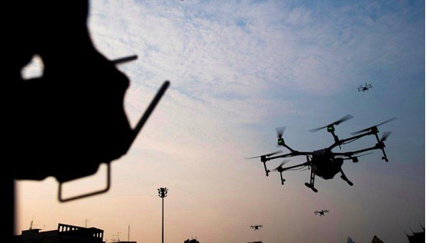 50 Derece Sıcağa Dayanamayıp Drone ile Yapay Yağmur Yağdırdılar
