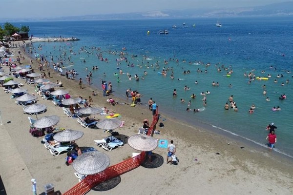 Kocaeli'nde Denize Girmek Yasaklandı