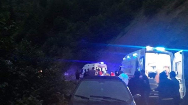 Yolcu Minibüsü Şarampole Devrildi: 1 Ölü, 10 Yaralı