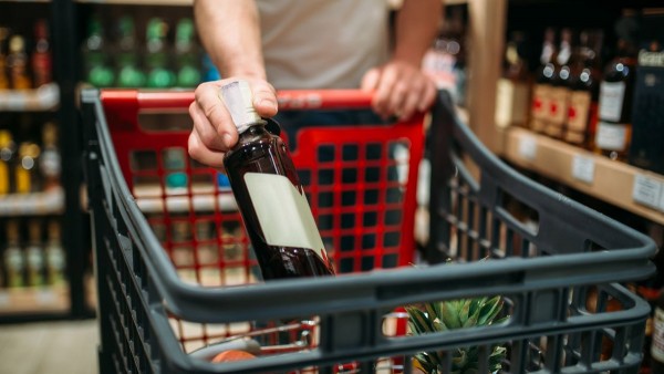 'Alkol Satış Yasağı' Döneminde Alkol Satışlarının Arttığı Ortaya Çıktı 