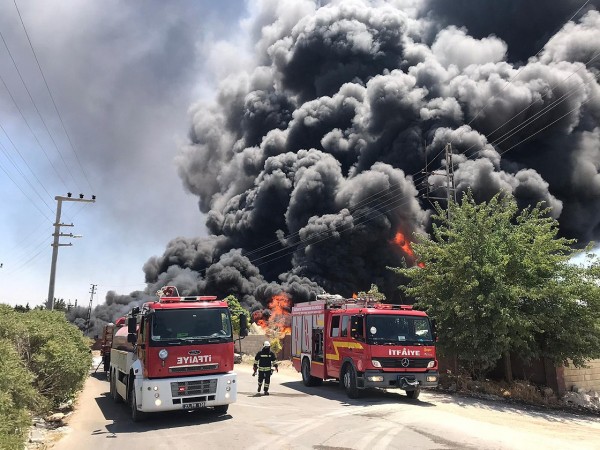 Gaziantep'te Patlama: Çevredeki Evler Tahliye Edildi