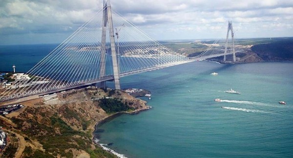 Ulaştırma Bakanı ''Yol Medeniyettir'' Diyerek 'Müjdeyi' Verdi