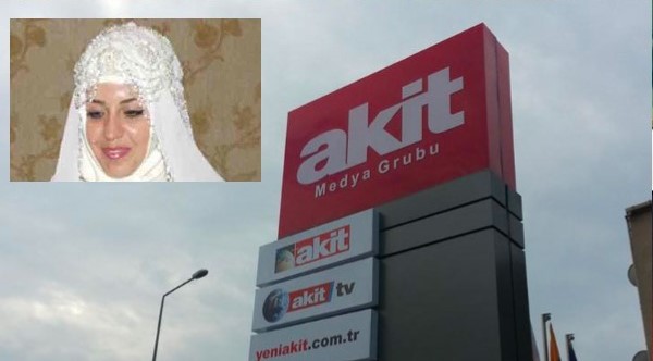 Elif Çakır Türbanını Çıkardı, Yeni Akit Kabataş Yalanı'nı Kabul Etti