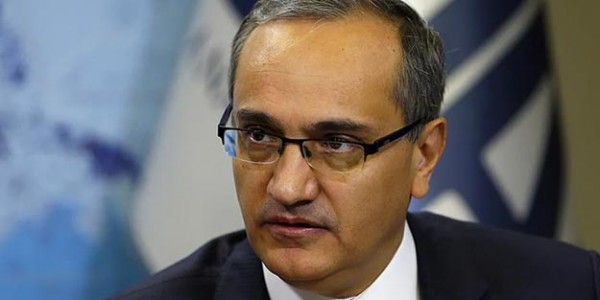 Fatih Altaylı'dan THK Kayyumuna: Keşke Bir de Tarağı Olsaydı, Ülke Yanarken Taranırdı