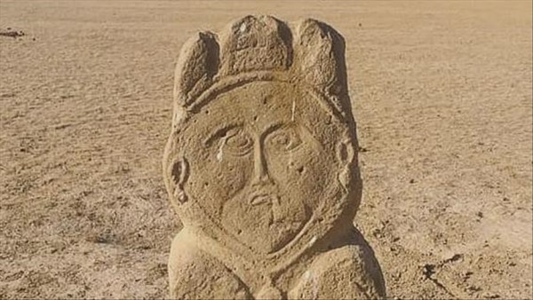 Kazakistan'da 1300 Yıllık Taş Heykel Bulundu