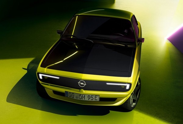 Opel, Avrupa'da Sadece Elektrikli Otomobil Satışa Sunacak