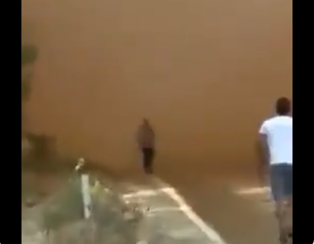Canlı Yayında Bir Vatandaş Alevlerin İçinden Çıktı