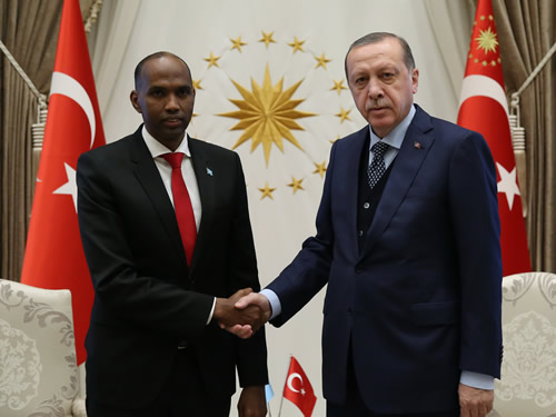 Erdoğan'ın Bir İmzasıyla Türkiye Somali'ye 30 Milyon Dolar Hibe Etti: Halka IBAN Verilmiş ve 'Milletimiz Cömerttir' Denilmişti