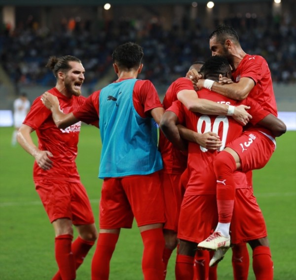 Sivasspor Dinamo Batumi'yi Deplasmanda Yıktı
