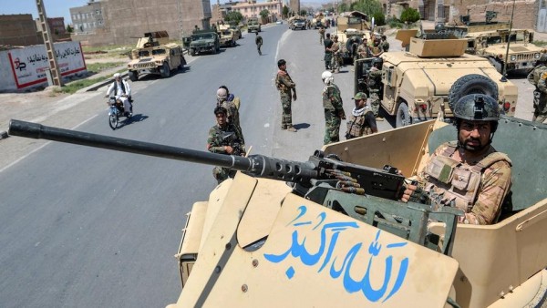 Taliban Yıllar Sonra İlk Defa Bir Vilayet Merkezini Ele Geçirdi
