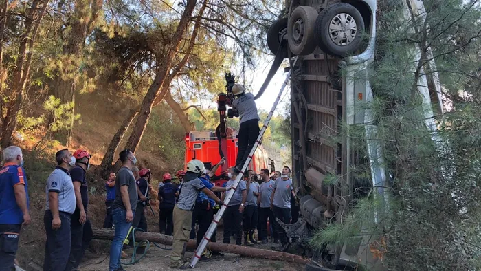 Türbe Ziyareti Dönüşü Trafik Kazası: 8 Ölü, 11 Yaralı