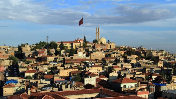 AKP'li Belediye 37 Mahalleyi Birleştirme Kararı Aldı