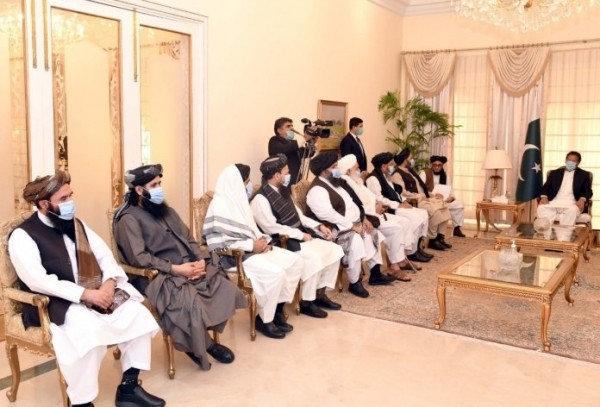Afganistan'da Giderek Güçlenen Taliban'ın Arkasındaki Pakistan Desteği