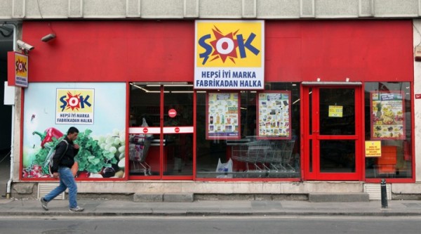 ŞOK Market İşçilerini Sömürmeyi Sürdürüyor