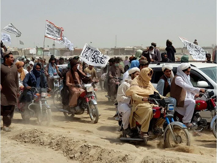Taliban Kandahar'ı Ele Geçirdi