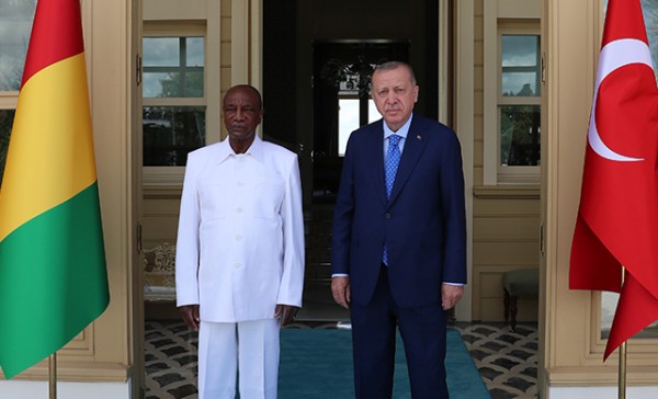 Erdoğan, Gine Cumhurbaşkanı ile Görüştü