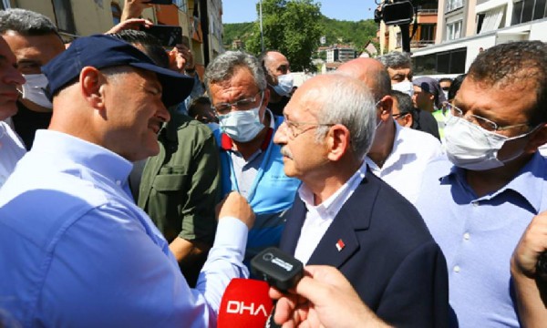 Kılıçdaroğlu Sel Felaketinden Etkilenen Bozkurt'u Ziyaret Etti